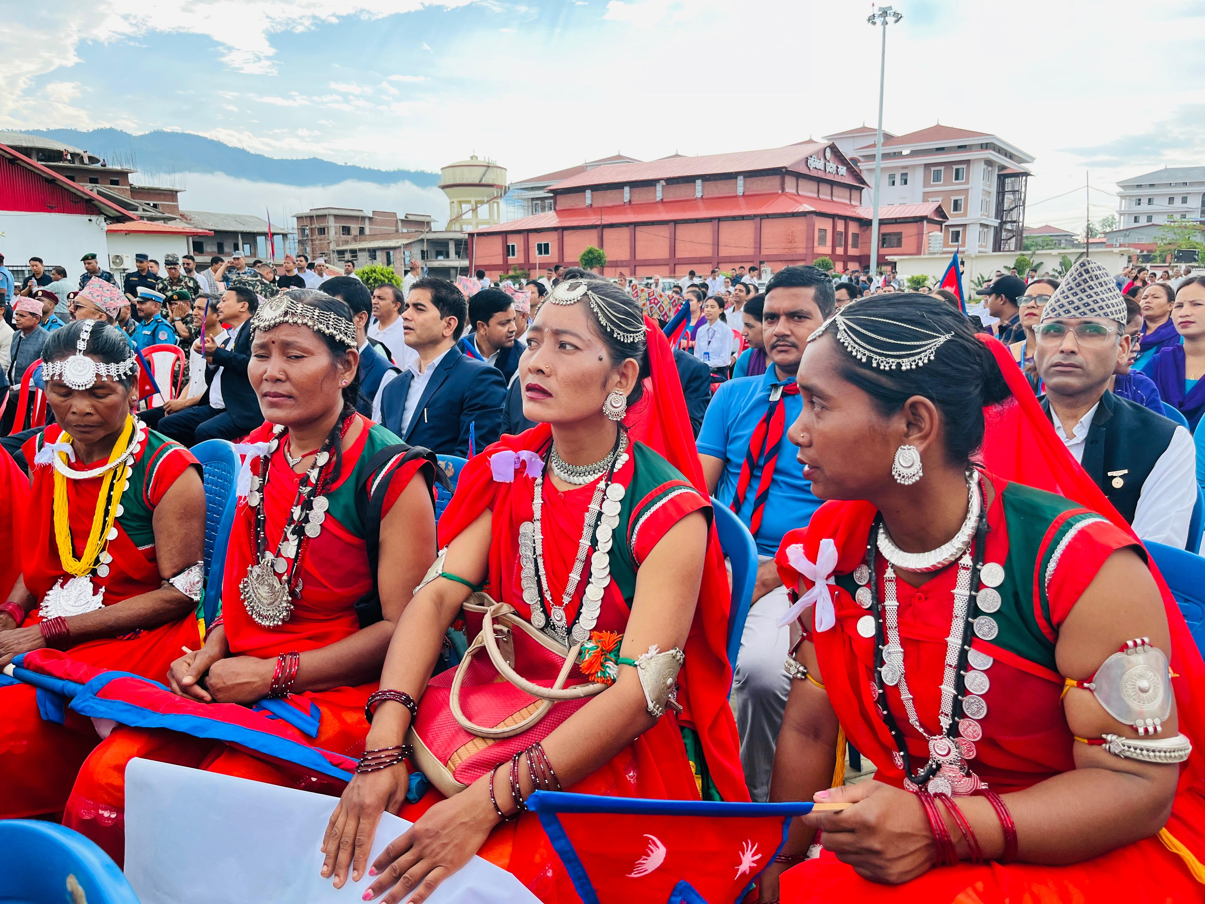 गणतन्त्र दिवसःलुम्बिनी प्रदेशमा सांस्कृतिक झाँकीसहित प्रभातफेरी
