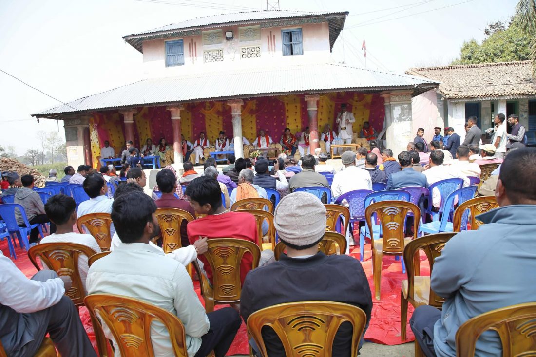 बालेनको घरमा माओवादीको जागरणसभा, प्रचण्डले भने-हामी मिलेर देश बनाउनुपर्छ