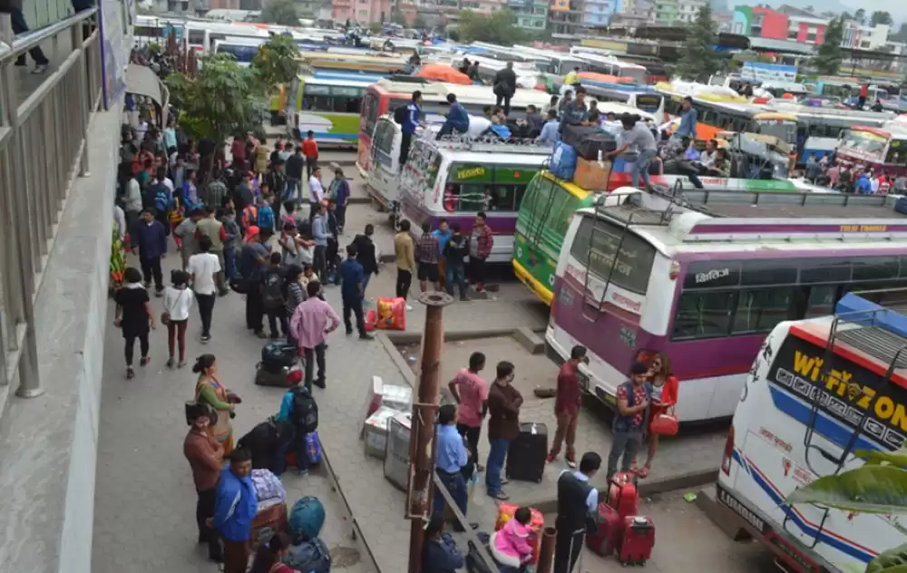 दशैंमा राजधानी छोड्नेको संख्या आधाले घट्यो