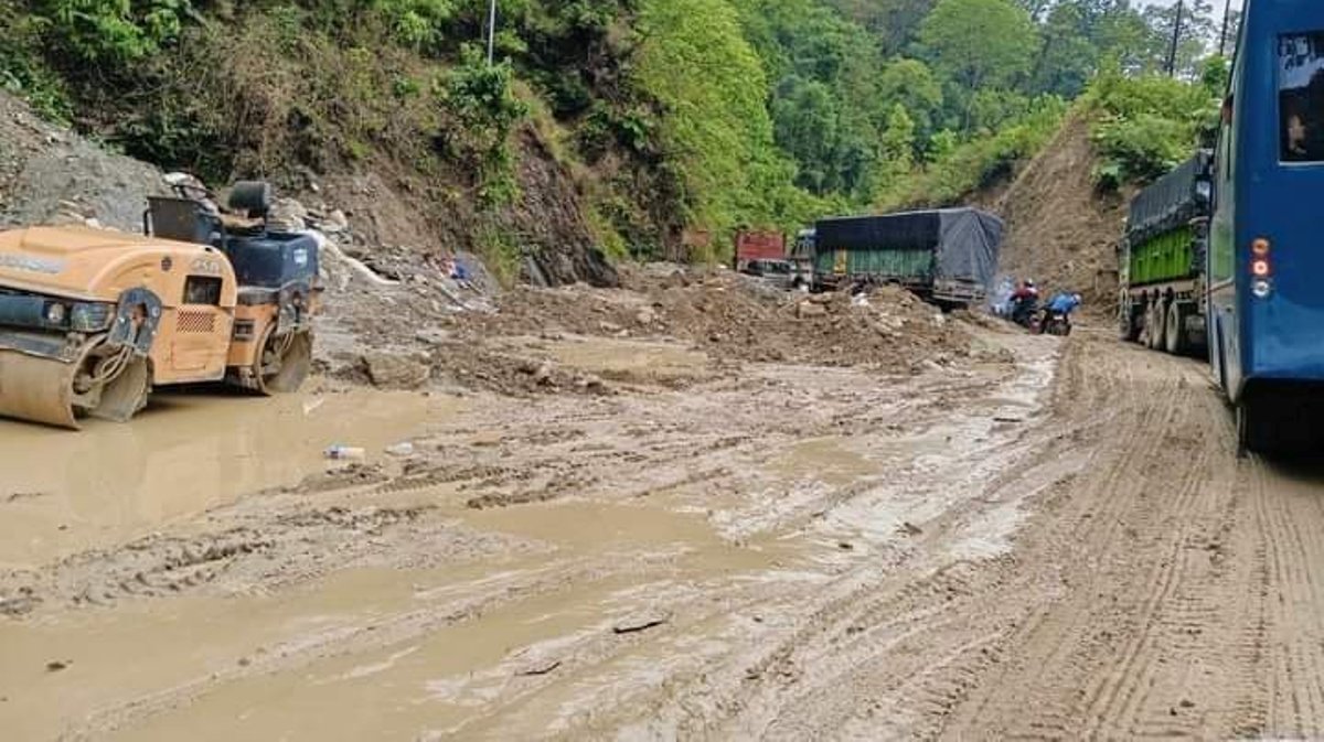 बुटवल-नारायणगढ सडक बिस्तारमा भोगेका सास्तीबाट पाठ सिक्दै बुटवल-गोरुसिंगे सडकमा नयाँ मोडालिटी