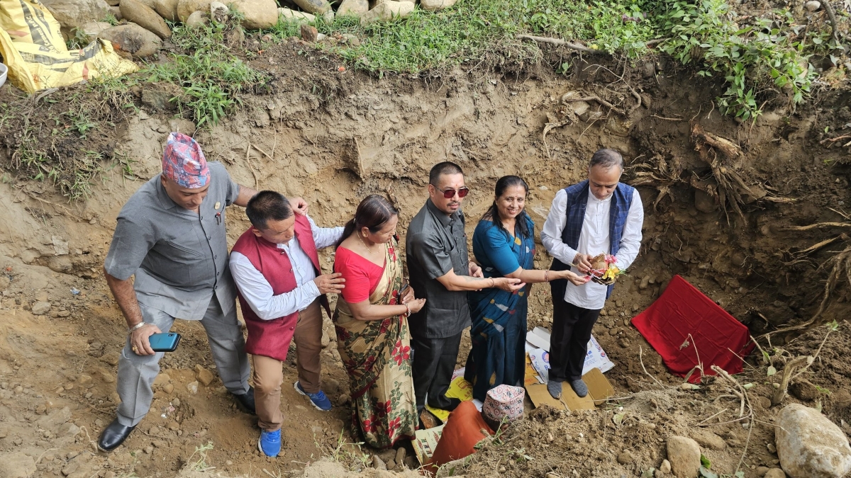 बुटवल-१० चौराहदेखि योगिकुटीसम्मको बाइपास सडकलाई ५१ फुटमा बिस्तार गरिँदै