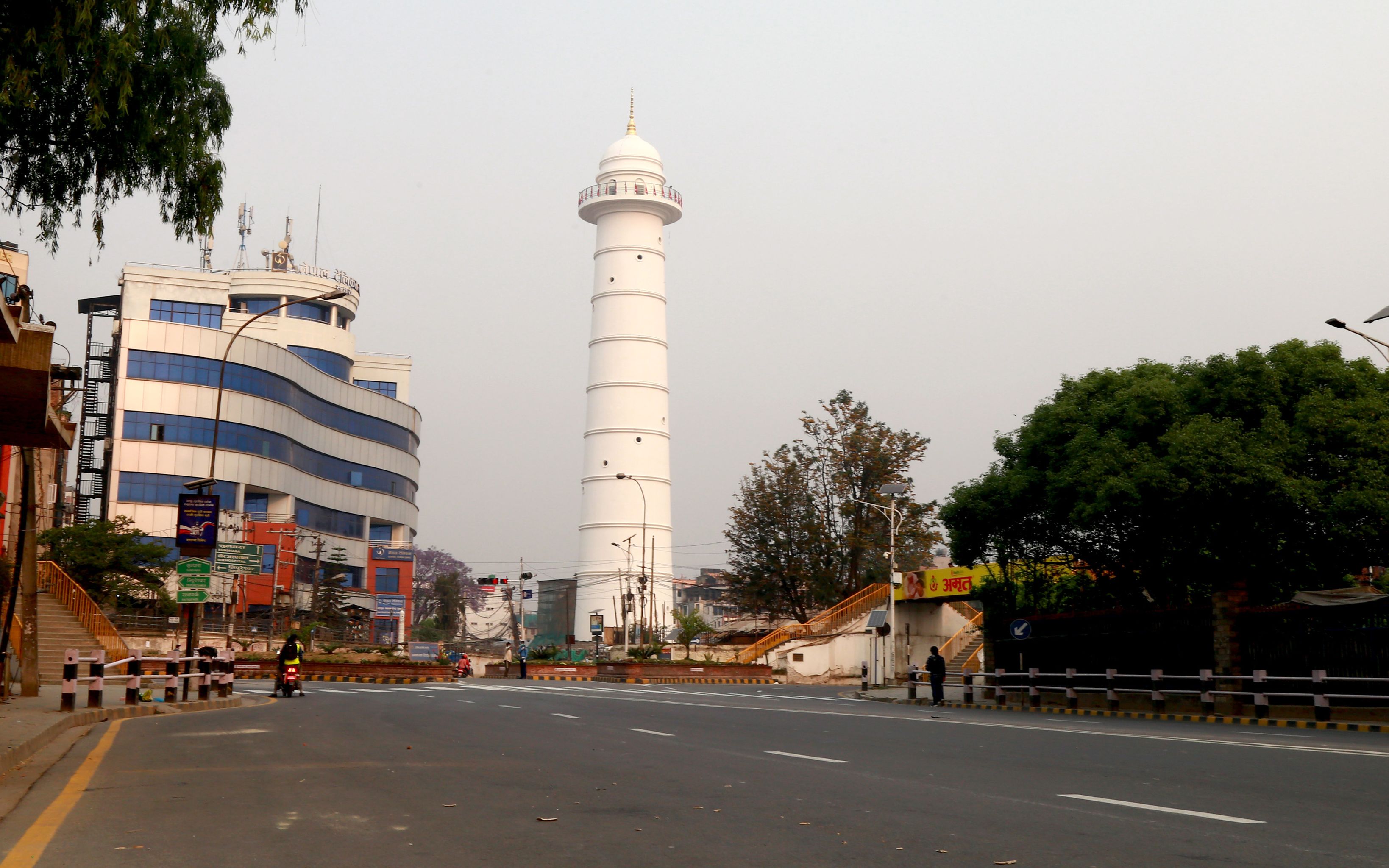 एक सातामै धरहराबाट १५ लाख राजस्व संकलन