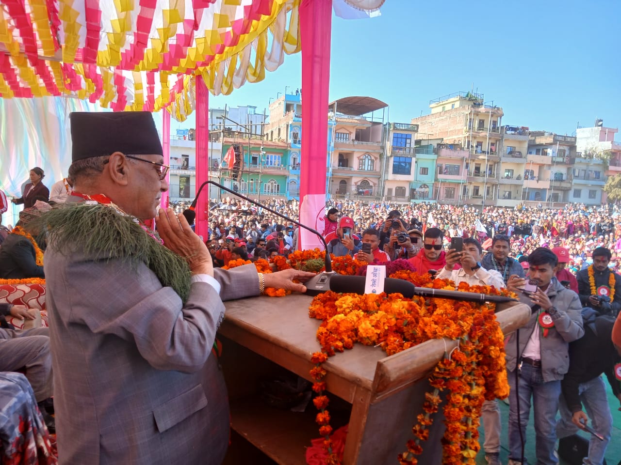 जनतासमक्ष अध्यक्ष प्रचण्डको अपिल ‘हामी गल्ती सच्याउछौं, तपाईले ८४ मा बहुमत दिनुहोस्’