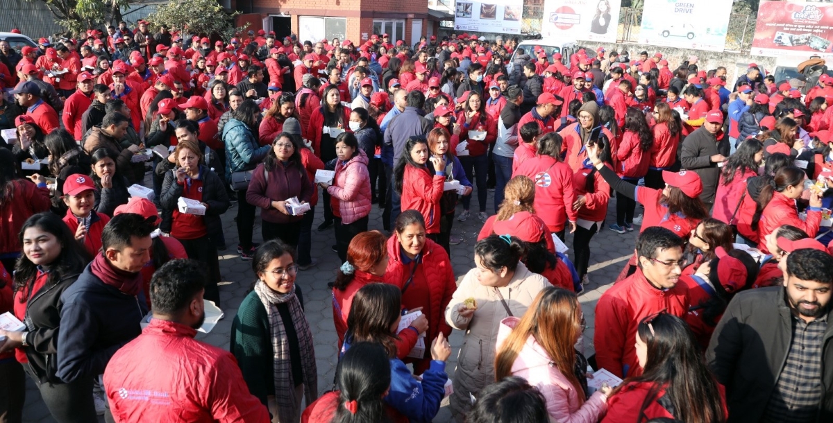 ग्लोबल आइएमई बैंकको १८ औँ वार्षिकोत्सव : बुटवलसहितका सहरमा प्रभातफेरी