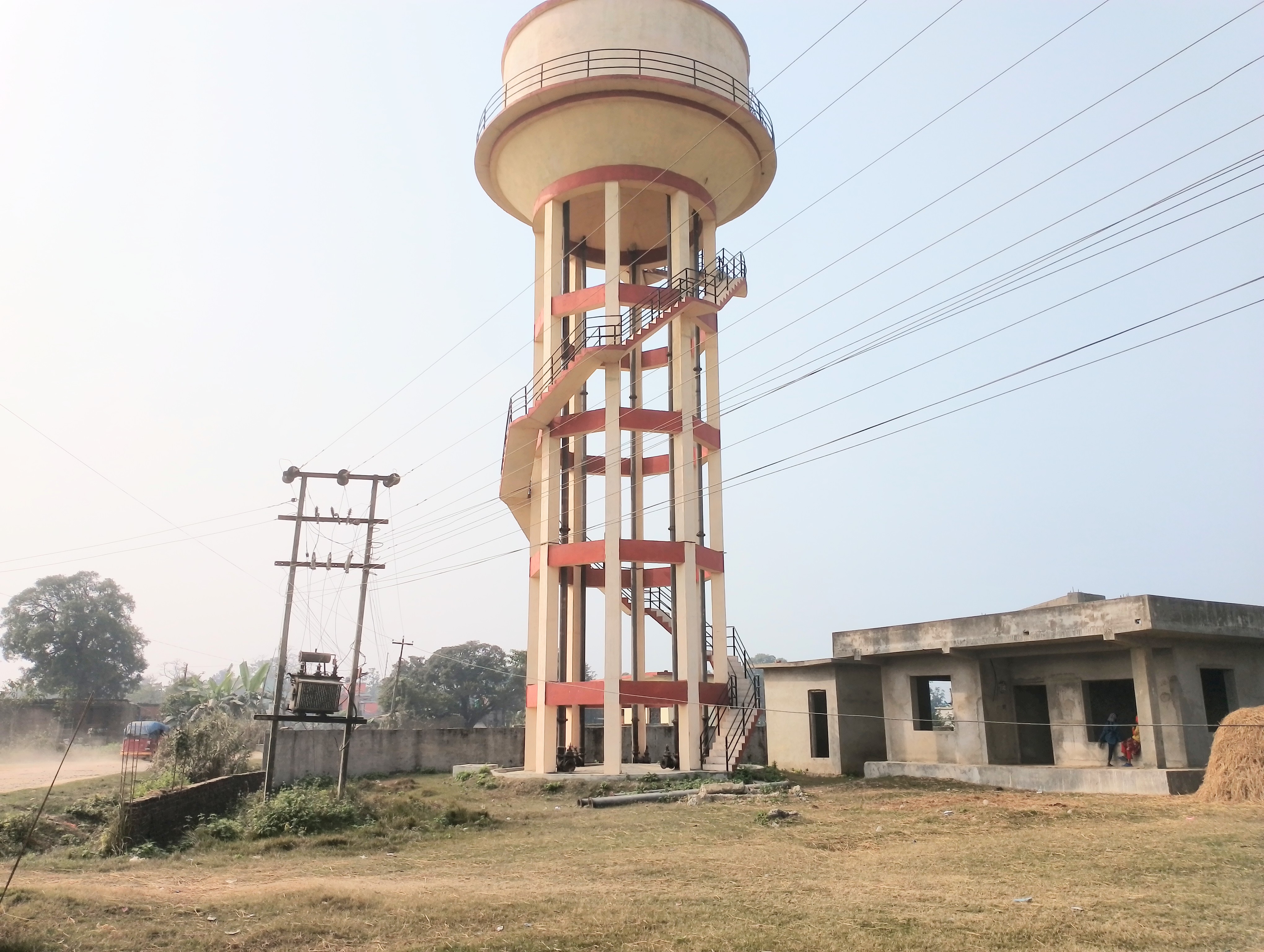 पश्चिम नवलपरासीमा वर्षौंदेखि ५० खानेपानी योजना अधुरै