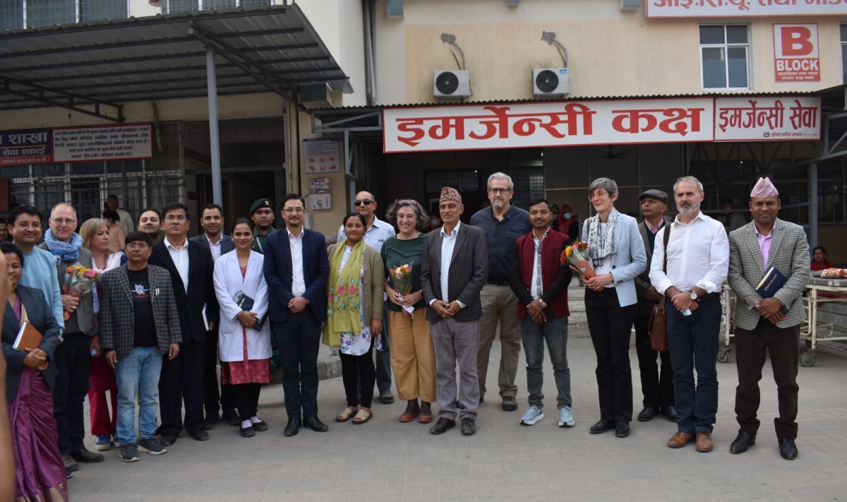 लुम्बिनी अस्पतालमा दातृ निकायको चासो : मातृ तथा शिशु स्वास्थ्यका लागि सहयोग बढाउने प्रतिवद्धता