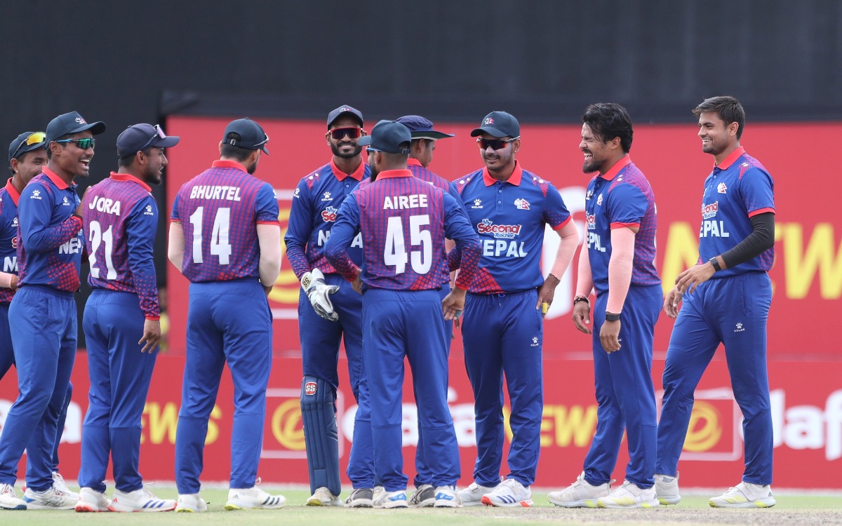 हङकङलाई ८ विकेटले हराउँदै नेपाल एसीसी प्रिमियर कपको सेमीफाइनलमा
