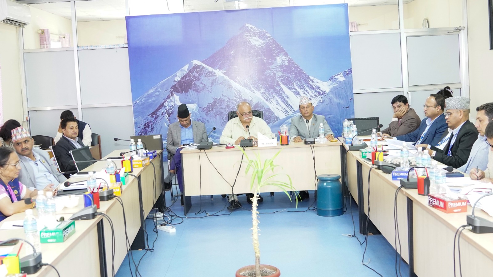 क्षति न्यूनीकरणका लागि पूर्वसूचना प्रणाली सरकारको प्राथमिकतामा : उर्जामन्त्री