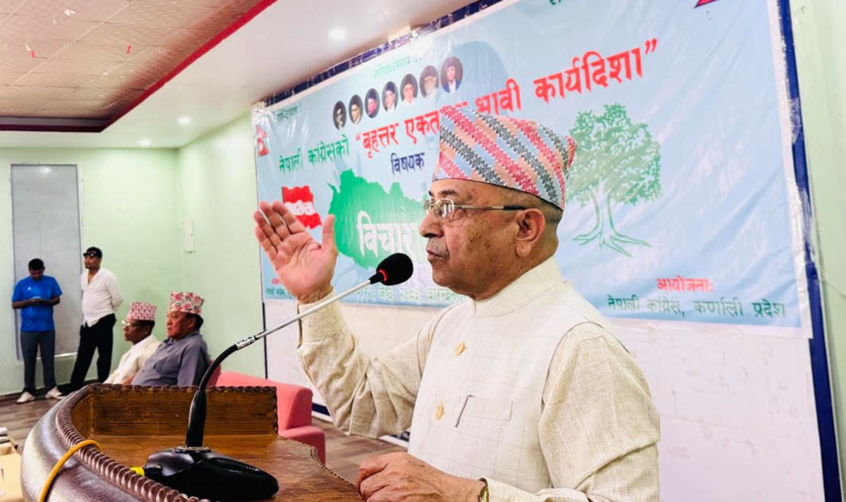 नेतृत्वमा अहंकार हाबी भयो, कांग्रेस विभाजनको दिशातर्फ उन्मुख : पूर्णबहादुर खड्का