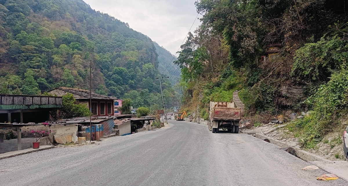 कालीगण्डकी करिडोरः राहुघाट-तातोपानी १४ किलोमिटर कालोपत्र