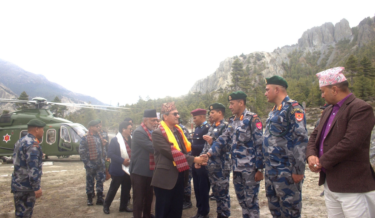 सशस्त्र प्रहरी बल विपद् उद्धारमा अब्बल बन्दै गएको छ : गृहमन्त्री लेखक