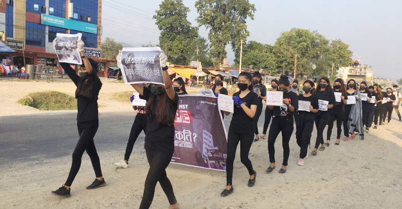 रुपन्देहीमा बलात्कार बिरुद्ध कालो ड्रेस लगाएर विरोध प्रदर्शन