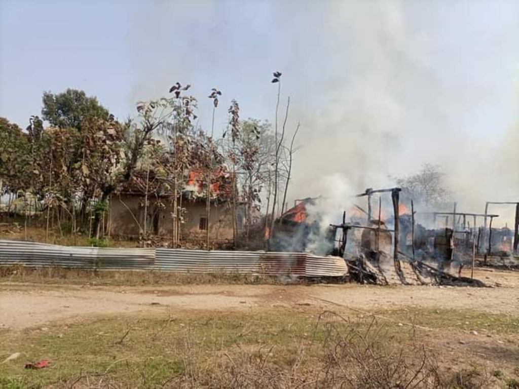 दाङमा आगलागी, ६ घर जलेर नष्ट