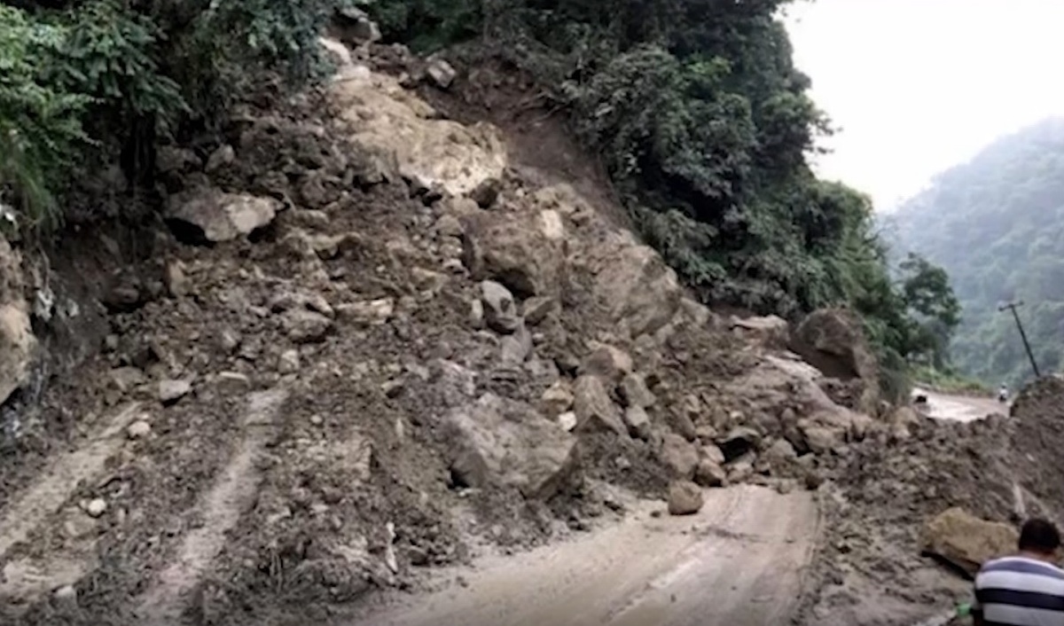हेटौँडा-काठमाडौँ सडक पुन: अवरुद्ध
