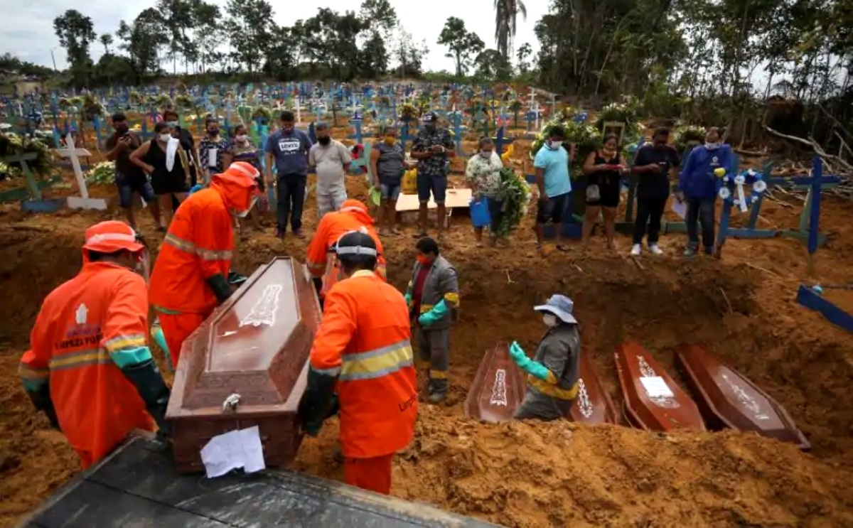 ब्राजिलमा कोभिडबाट हुने मृत्यु अझै घटेन, एक दिनमै १ हजार ३४४ को मृत्यु