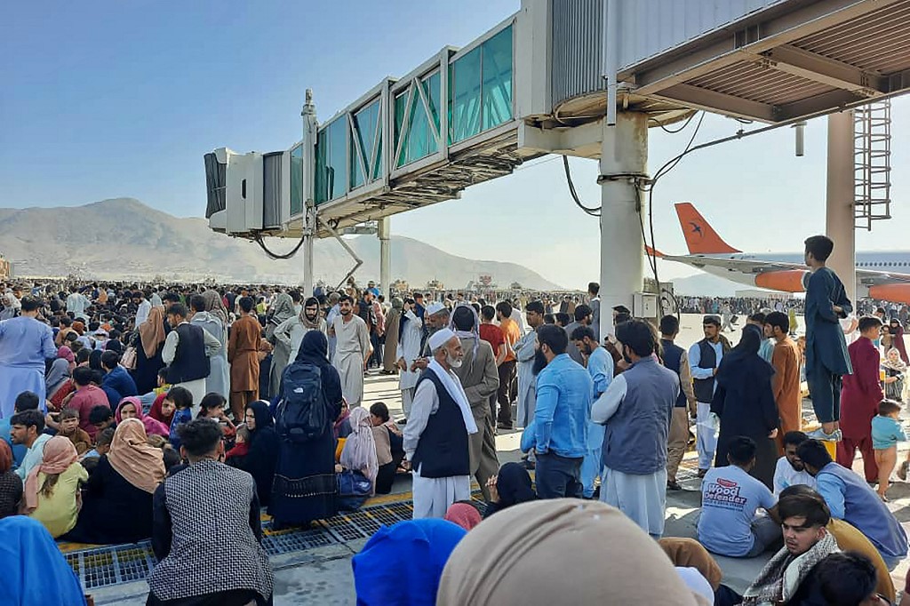 ‘काबुल विमानस्थलमा अतिवादी हमलाको जोखिम उच्च’
