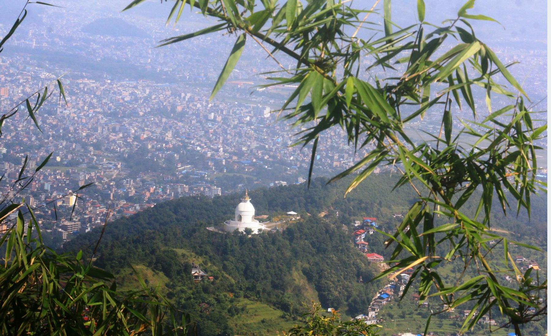 शिवमूर्ति परिसरबाट देखिएको शान्तिस्तुपा