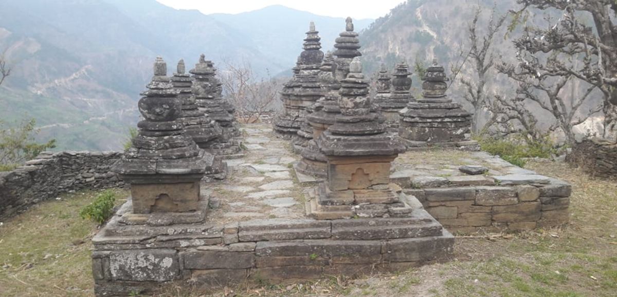 सात सय वर्ष पुरानो देवल जीर्ण बन्ने जोखिममा