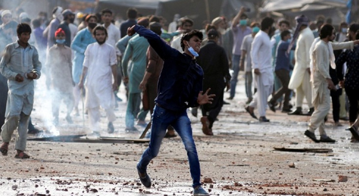 पाकिस्तानमा हिंसा अन्त्य गर्न सरकार र प्रतिबन्धित टीएलपी पार्टीबीच सम्झौता