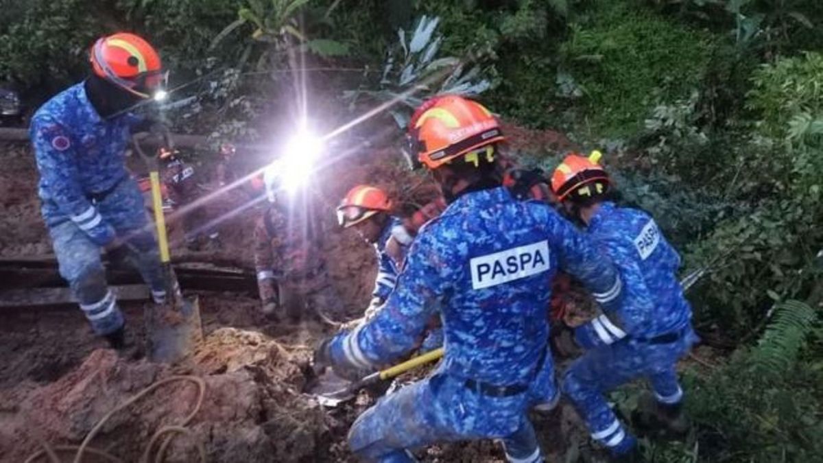 बिदा मनाउने क्रममा क्याम्पभित्र बसेकालाई पहिरोले बगायो, कम्तीमा २१ जनाको मृत्यु