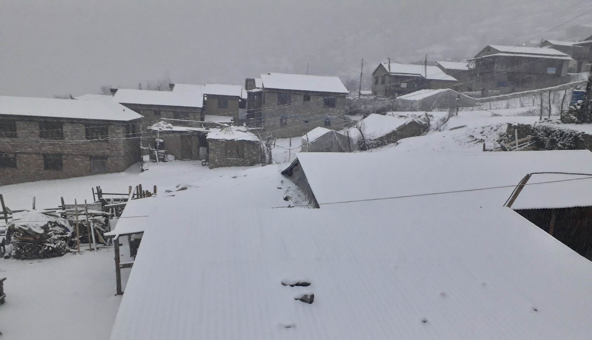 हुम्लामा हिमपात : फोटो फिचर