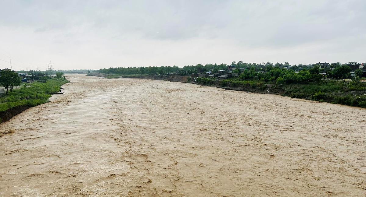 बाढी, पहिरो लगायतका विपद्‍मा परी हालसम्म १४५ जनाको मृत्यु