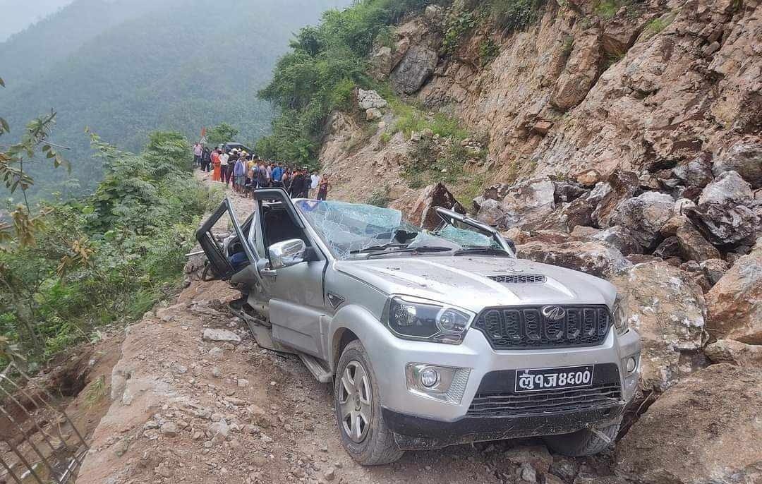 गुल्मीदेखि बुटवल आउँदै स्कार्पियोलाई जोर्तेमा पहिरोले च्याप्दा मृत्यु भएका ३ जनाकै सनाखत