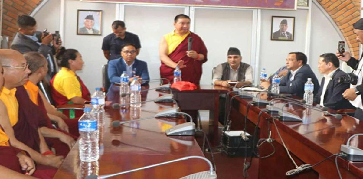 लुम्बिनीलाई काठमाडौं केन्द्रित बनाउन लागेको भन्दै ल्हारक्यालको पहिलो निर्णय नै विवादमा