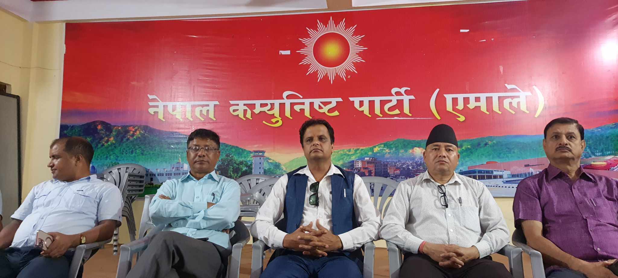 बुटवल उपमहानगरलाई २ दर्जन सुझाबसहित एमालेको ध्यानाकर्षण